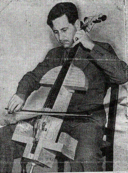 Photograph of a Benioff Electro Cello